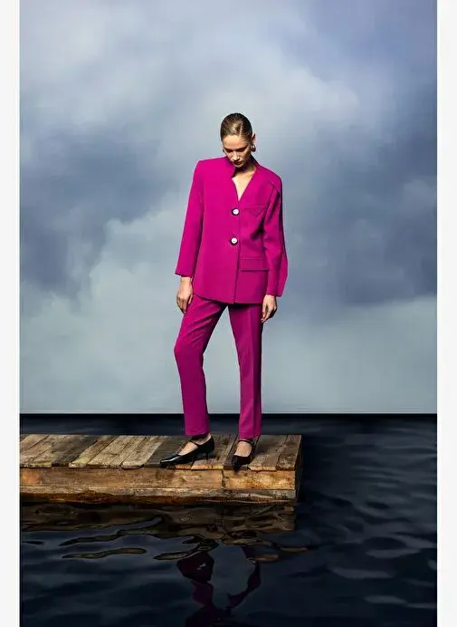 ASİMETRİK KAPANIŞLI BLAZER