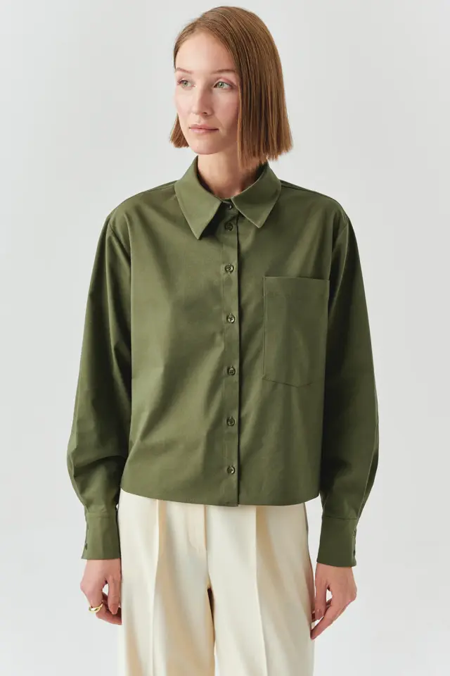 UZUN KOLLU CEPLİ ÇIT ÇIT DETAYLI REGULAR HAKİ GÖMLEK