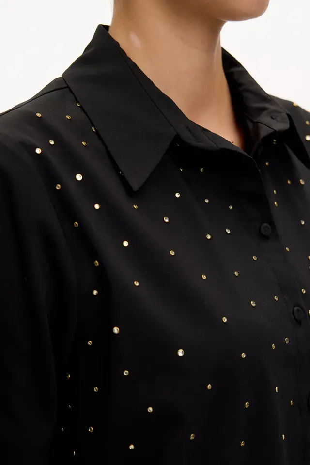 UZUN KOLLU TAŞ DETAYLI REGULAR GÖMLEK