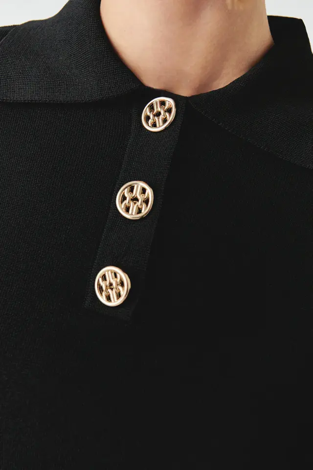 GÖMLEK YAKA DÜĞMELİ KISA KOLLU SLİM FİT SİYAH TRİKO BLUZ