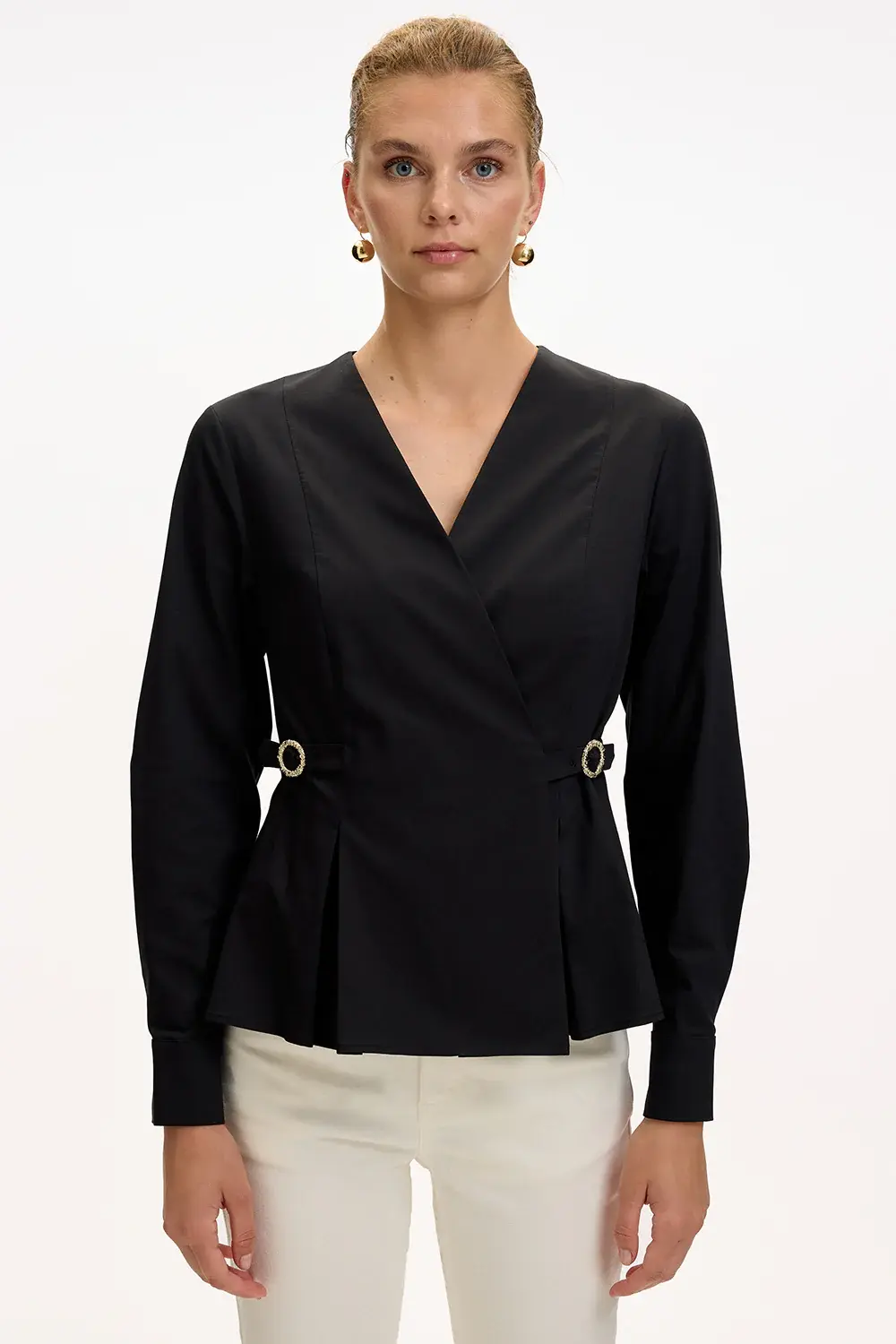 KRUVAZE YAKA UZUN KOLLU SLİM FİT SİYAH GÖMLEK