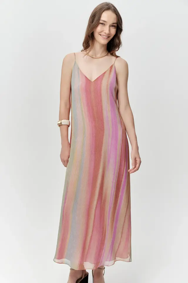 V YAKA ASKILI ASTARLI REGULAR MİDİ ÇOK RENKLİ ELBİSE