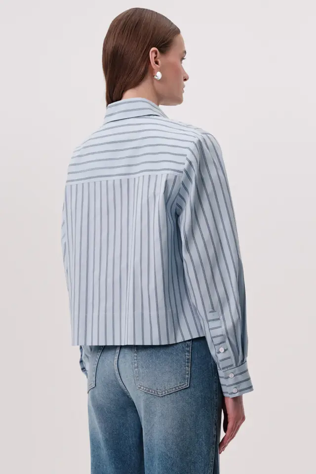 GÖMLEK YAKA YANLARI YIRTMAÇLI ÇİZGİLİ REGULAR ÇOK RENKLİ GÖMLEK